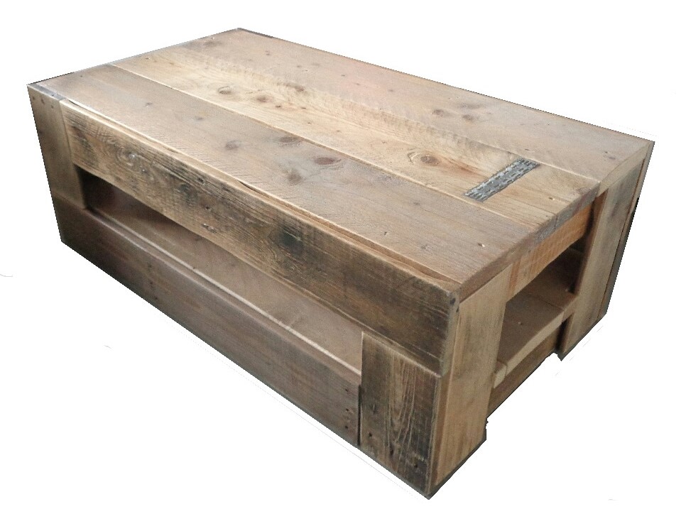 Scaffold-pallet wood furniture